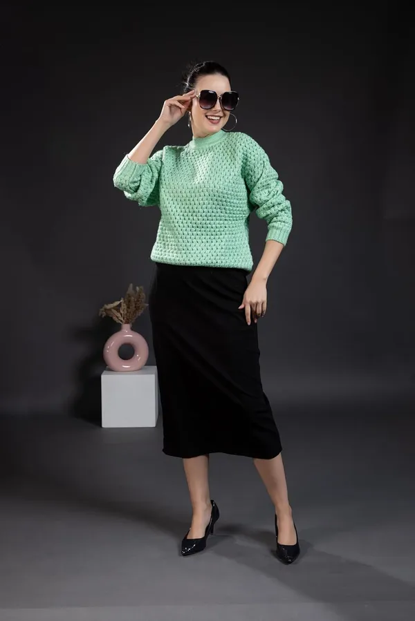 Womens_Wool_Turtleneck_Pullover_Sweater