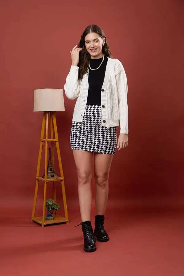 Women_Woolen_V_Neck_Cardigan_Sweater