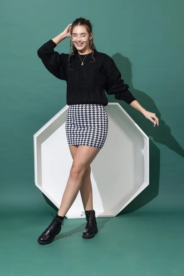 Womens_Wool_Round_Neck_Pullover_Sweater