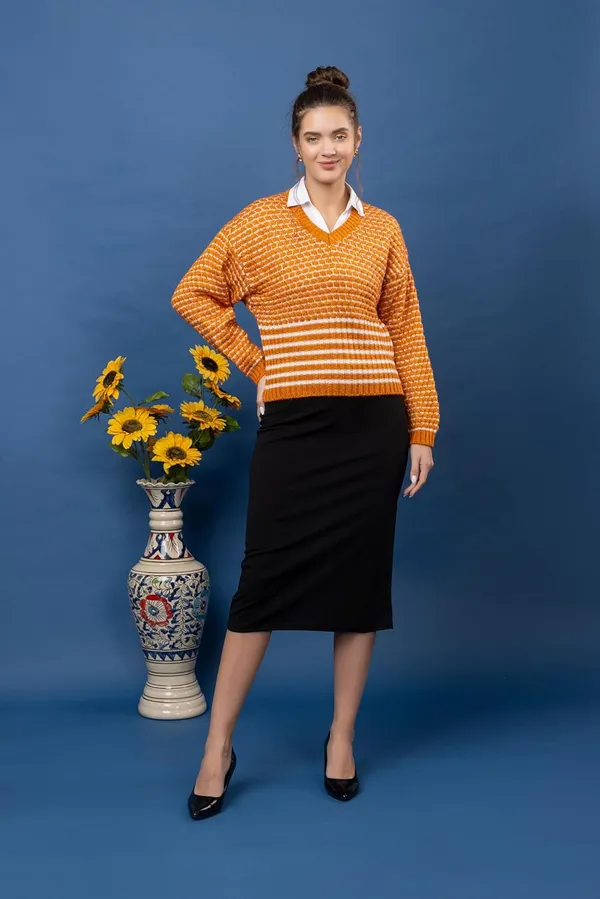 Woolen_V_Neck_Sweater_For_Women