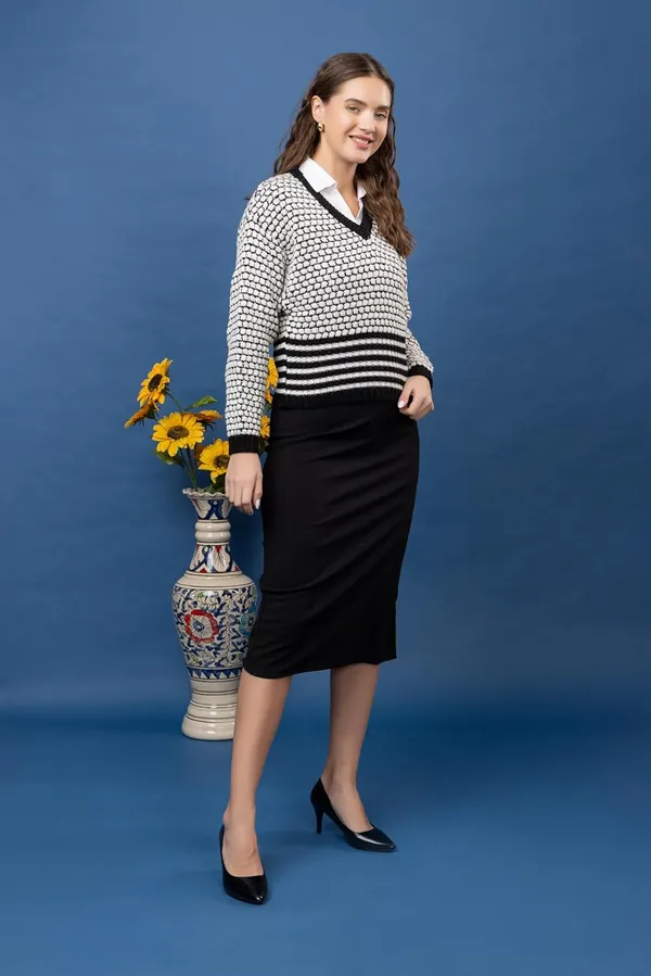 Womens_V_Neck_Pullover_Sweater