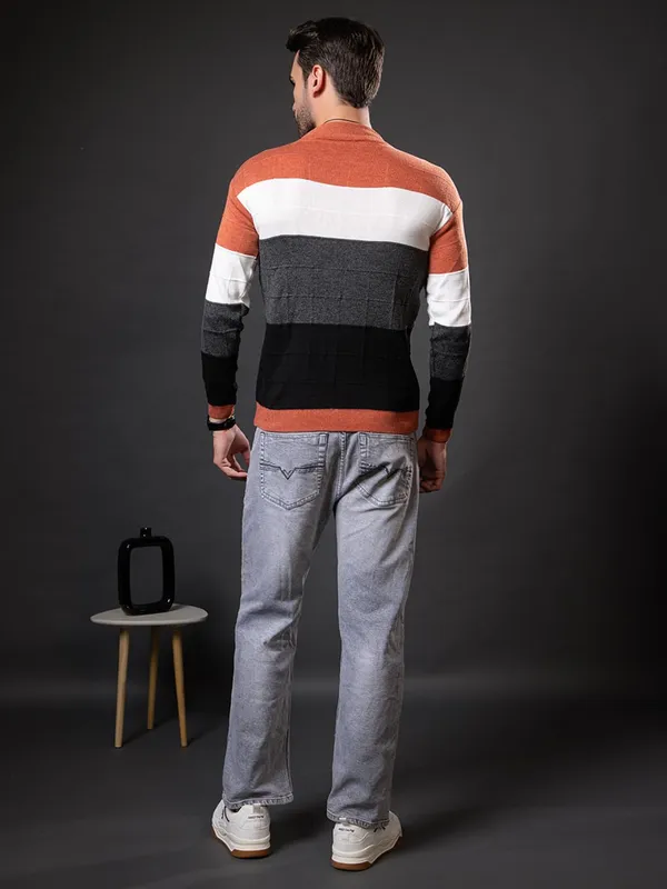Mens_Woolen_Round_Neck_Sweater