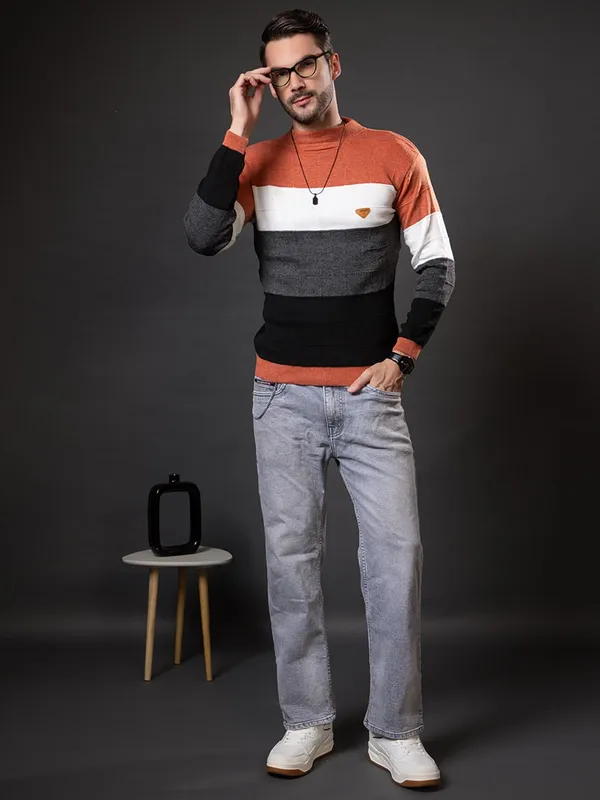 Mens_Woolen_Round_Neck_Sweater