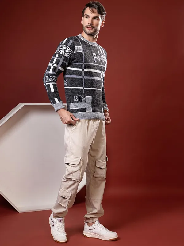 Men_S_Woolen_Round_Neck_Pullover_Sweater