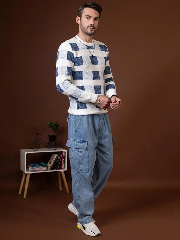 Men_S_Colorblocked_Round_Neck_Woolen_Pullover