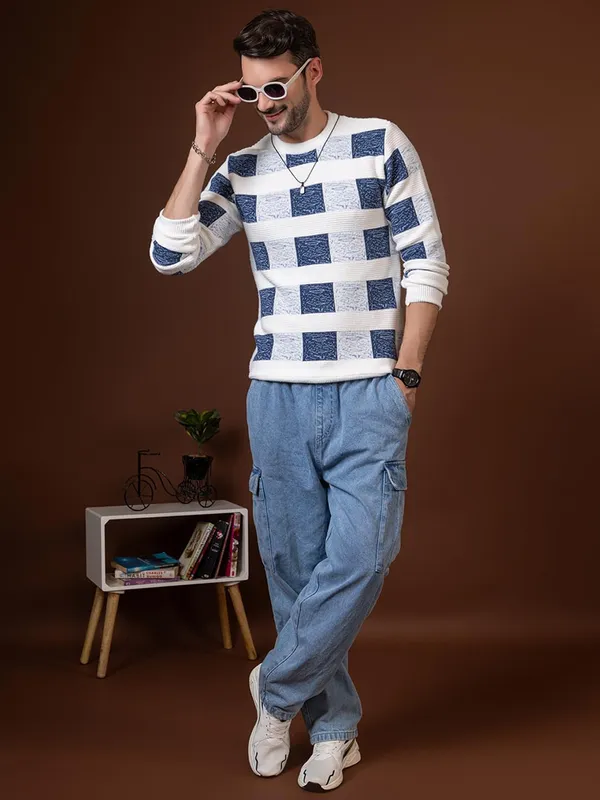 Men_S_Colorblocked_Round_Neck_Woolen_Pullover