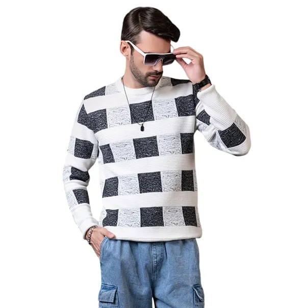 Men_S_Colorblocked_Round_Neck_Wool_Pullover_Sweater