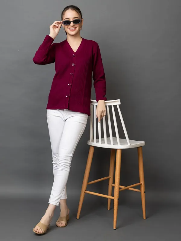 Womens_Wool_V_Neck_Cardigan