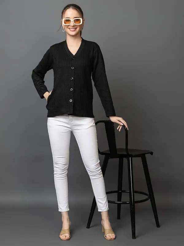 Womens_Woolen_V_Neck_Cardigan
