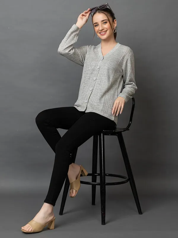 Womens_Woolen_V_Neck_Cardigan