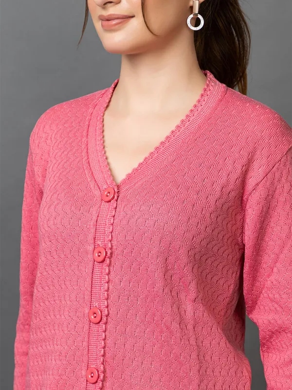 Womens_Woolen_V_Neck_Cardigan_With_Pockets