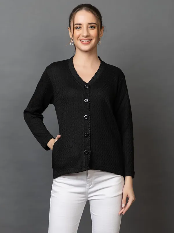 Womens_Woolen_V_Neck_Cardigan_Sweater_With_Pockets