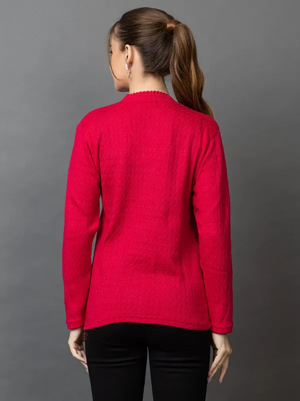 Womens_Woolen_V_Neck_Cardigan_With_Pockets