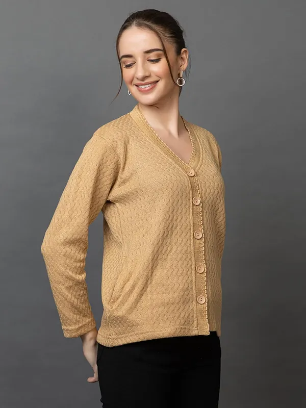 Womens_Woolen_V_Neck_Cardigan_With_Pockets