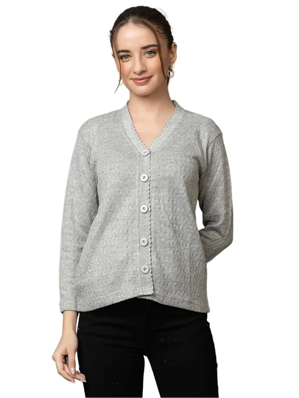 Womens_Woolen_V_Neck_Cardigan_With_Pockets