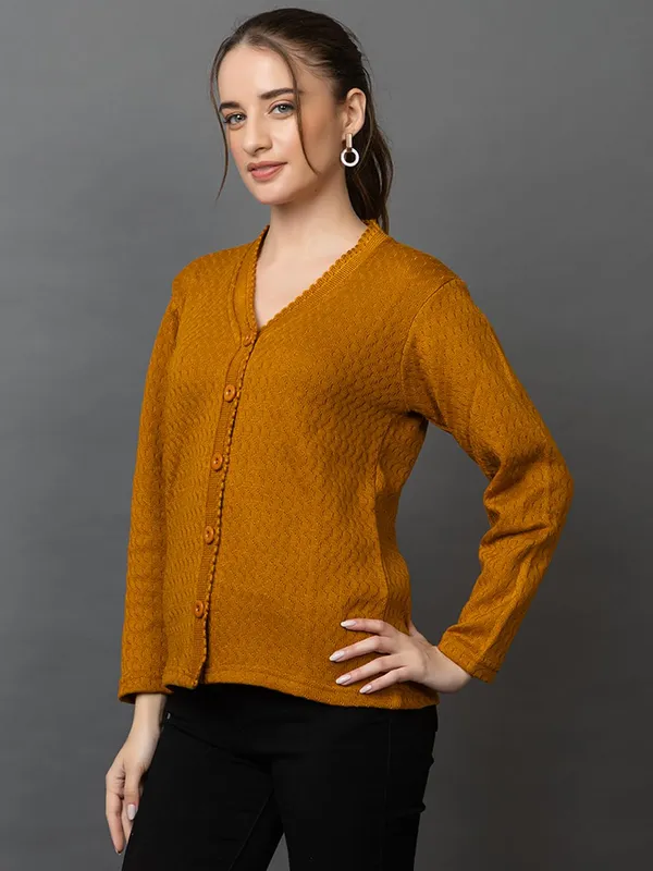 Womens_Woolen_V_Neck_Cardigan_With_Pockets