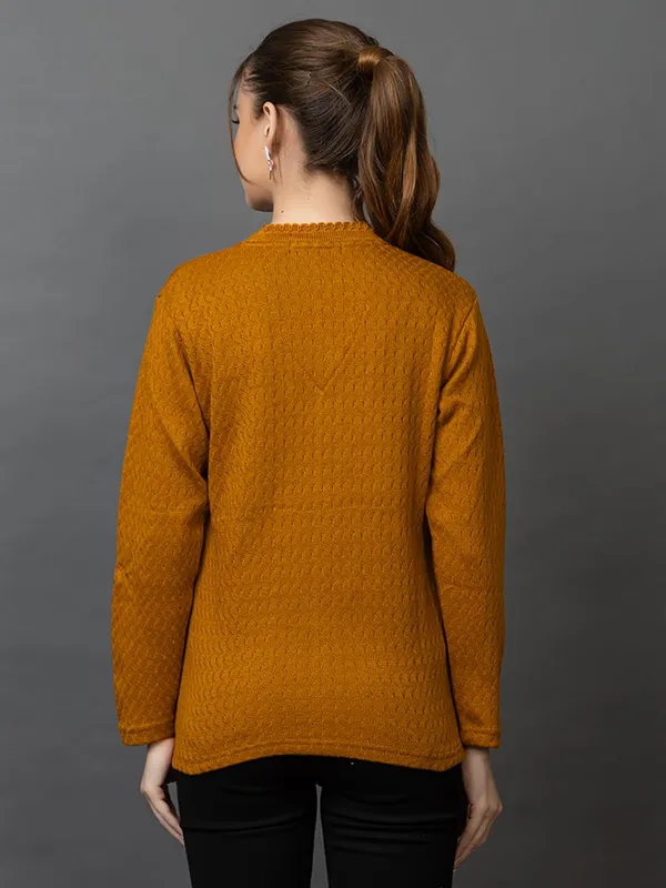 Womens_Woolen_V_Neck_Cardigan_With_Pockets