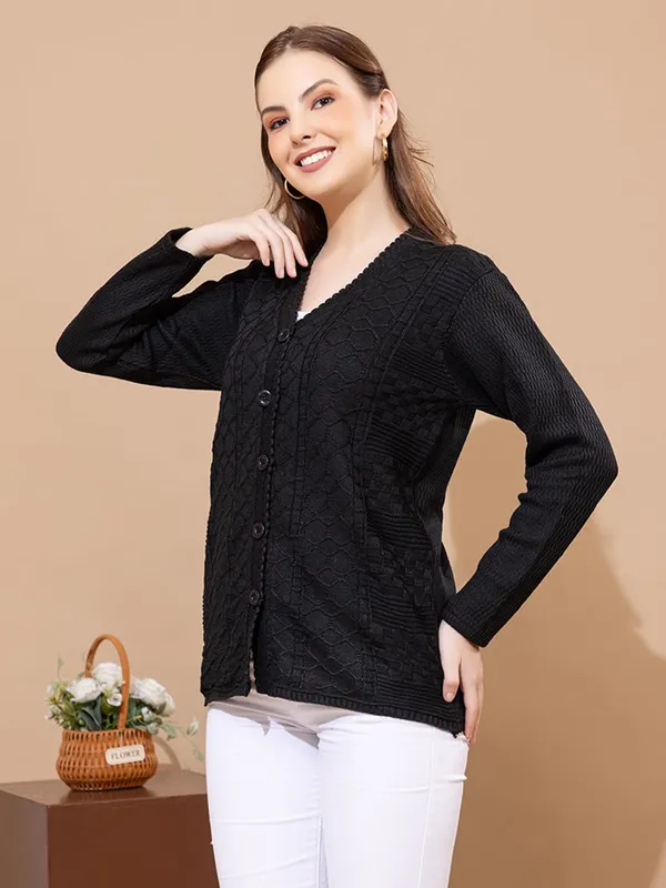 Womens_Knitted_Button_Down_Cardigan_Sweater