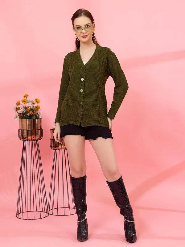Womens_Knitted_Button_Down_Cardigan_Sweater