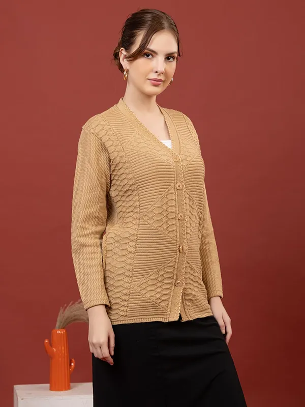 Womens_Knitted_Button_Down_Cardigan_Sweater