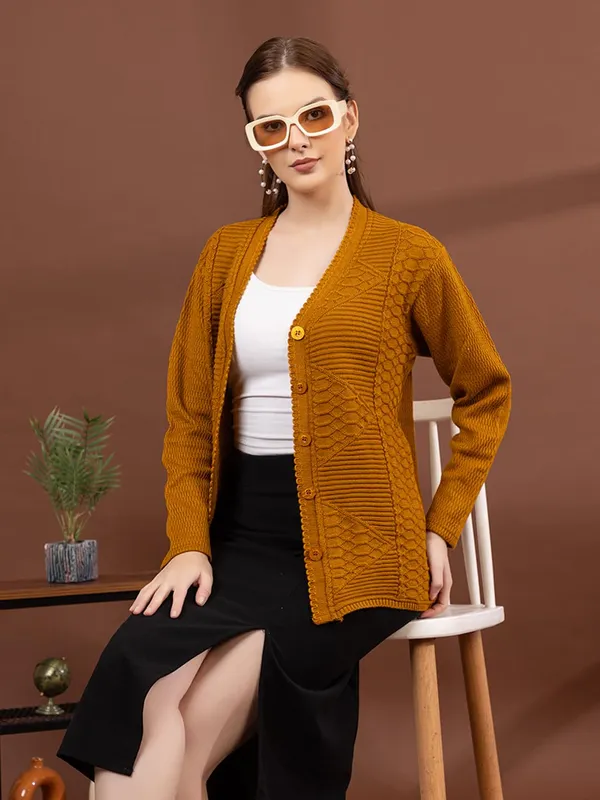 Womens_Knitted_Button_Down_Cardigan_Sweater