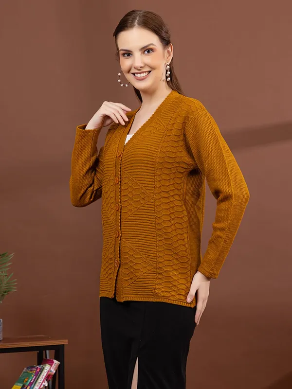 Womens_Knitted_Button_Down_Cardigan_Sweater