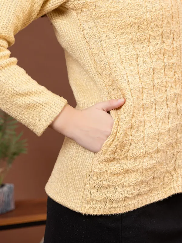 Womens_Cable_Knit_Button_Down_Cardigan