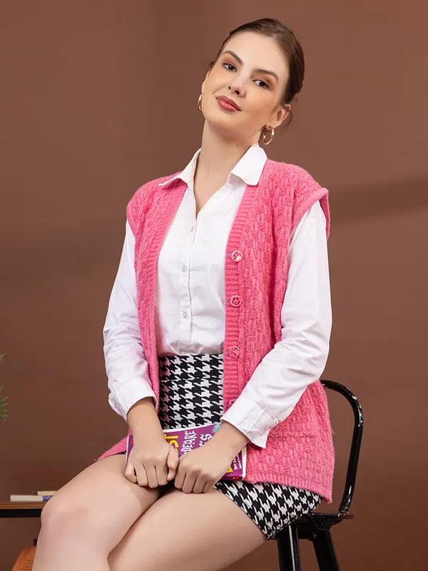 Womens_Woolen_Sleeveless_Cardigan