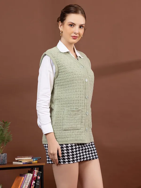 Womens_Woolen_Sleeveless_Cardigan