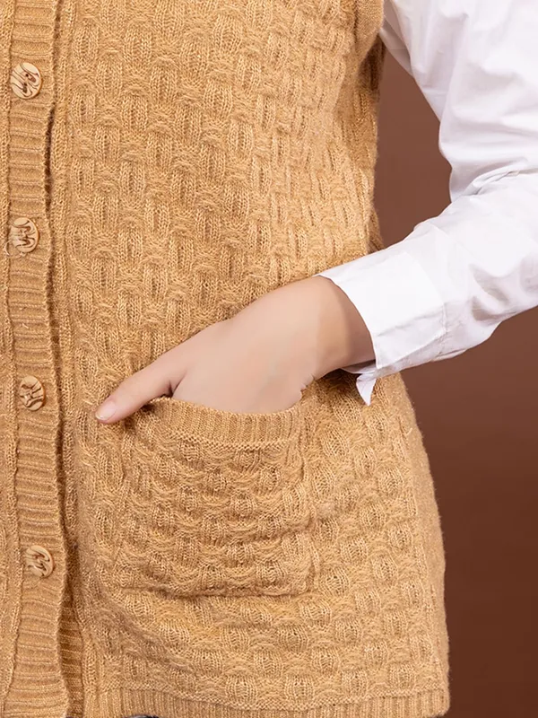 Womens_Woolen_Sleeveless_Cardigan