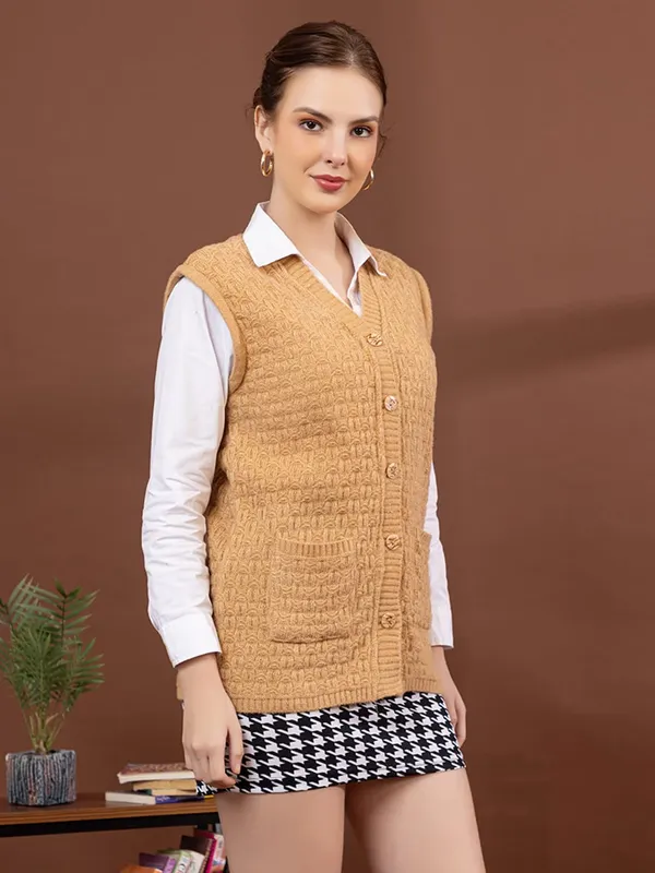 Womens_Woolen_Sleeveless_Cardigan