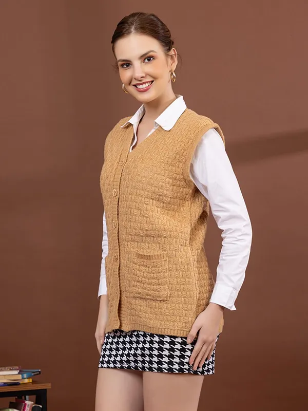 Womens_Woolen_Sleeveless_Cardigan