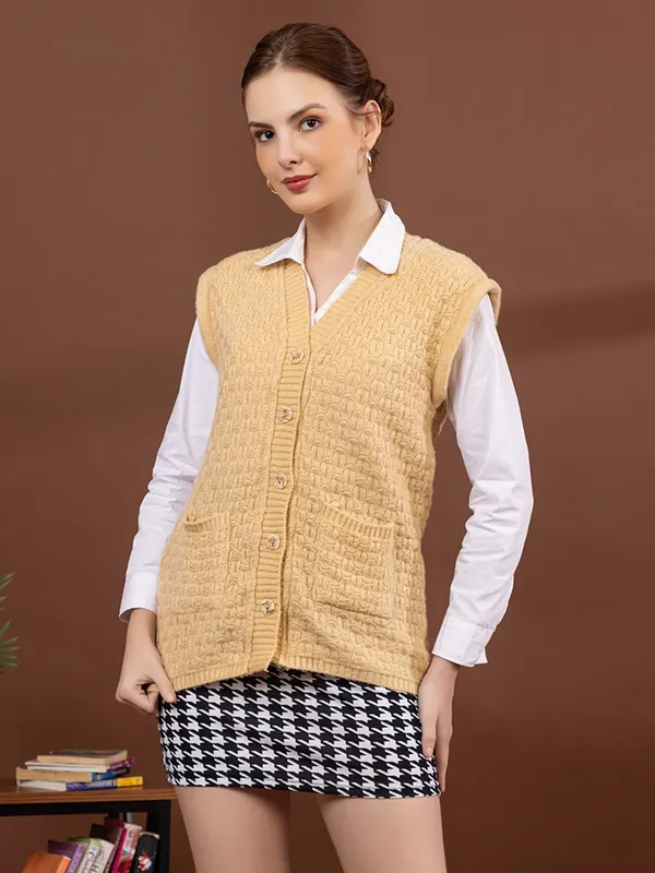 Womens_Woolen_Sleeveless_Cardigan