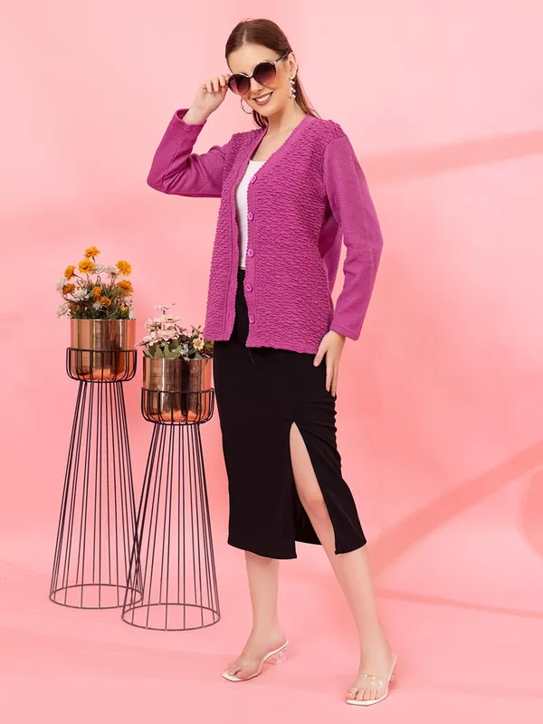 Womens_Woolen_V_Neck_Cardigan