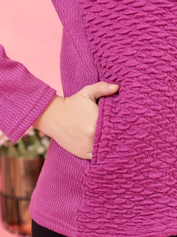 Womens_Woolen_V_Neck_Cardigan