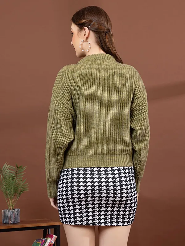 Womens_Round_Neck_Pullover_Sweater