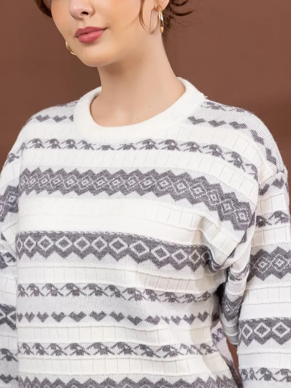 Womens_Woolen_Pullover_Sweater