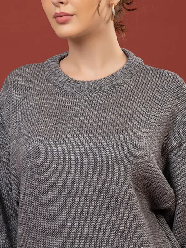 Womens_Round_Neck_Knitted_Pullover_Sweater