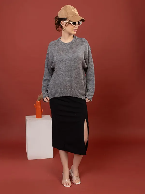 Womens_Round_Neck_Knitted_Pullover_Sweater