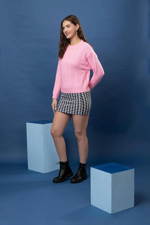 Baby_Pink_Women's_Pullover_Sweater_100%_Wool_Round_Neck_Full_Sleeve_Stylish_Sweater_Crafted_With_Comfort_Fit_And_Modern_Clothing_For_Winter_Season