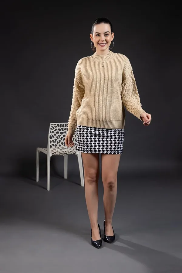 Camel_Women_Pullover_Sweater_Relaxed_Fit_For_Winter_Wear
