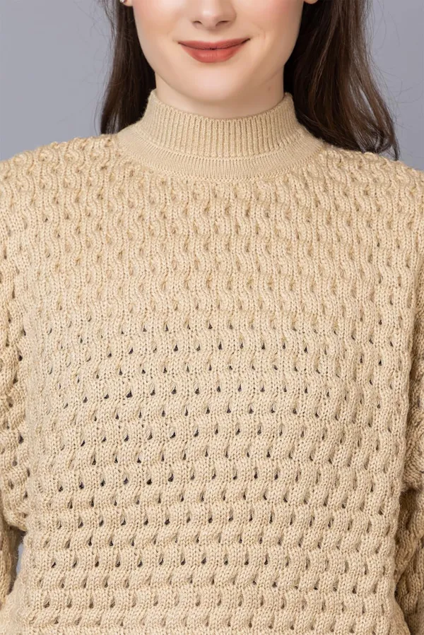 Camel_Women_Pullover_Sweater_Relaxed_Fit_For_Winter_Wear