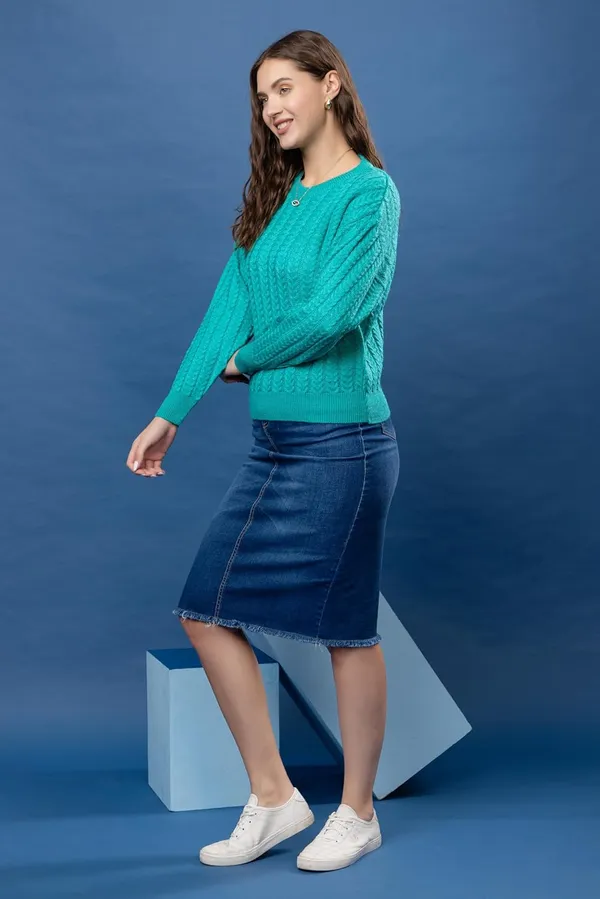 Frozi_Women_Full_Sleeves_Round_Neck_Cable_Design_Pullover_Sweater_Pure_Woolen_Winter_Wear