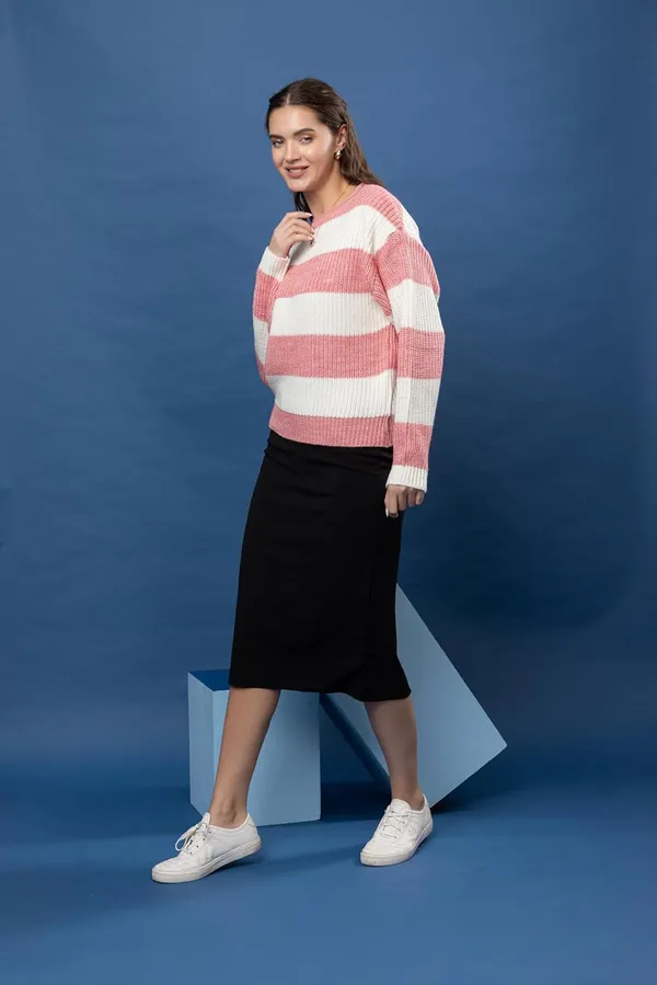 Gajri_Women_100%_Wool_Color_Block_Stripe_Full_Sleeve_Round_Neck_Pullover_Sweater_Winter_Season_Fashion