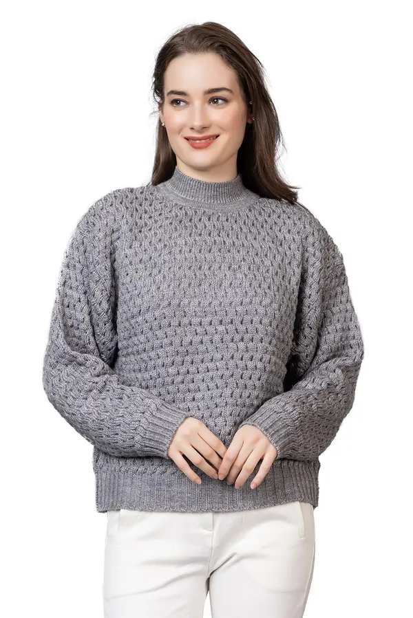 Grey_Women_Pullover_Sweater_Relaxed_Fit_For_Winter_Wear