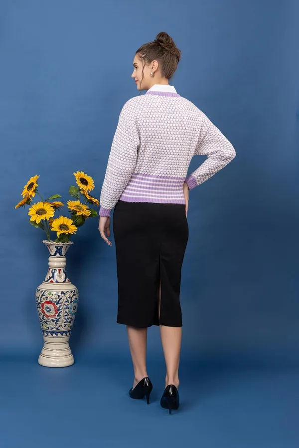 Lavender_Womens_V-Neck_Pullover_Sweater_For_Winter_Wear_Full_Sleeve_Stylish_Pullover_Sweater