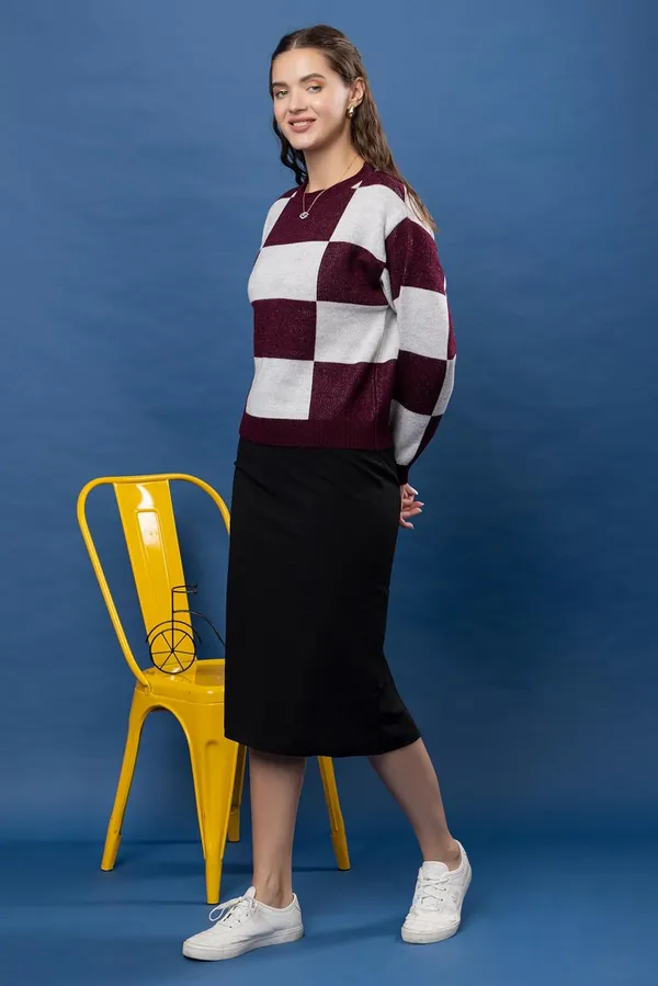 Maroon_Women_Round_Neck_Colour_Block_Sweater_100%_Wool_Winter_Wear_Pullover