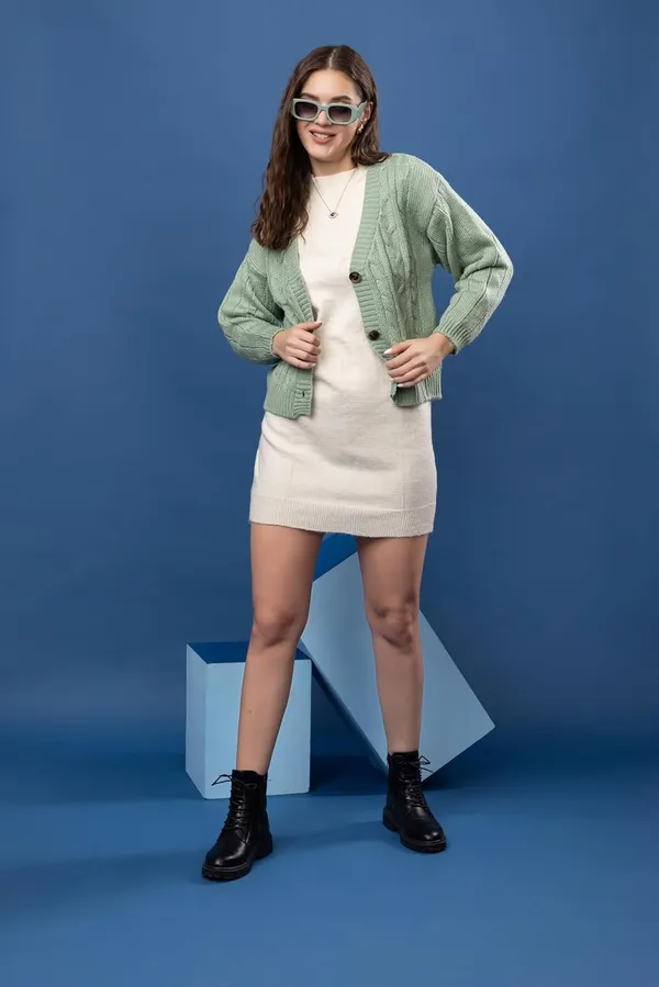 Pista_Women_Woolen_V-Neck_3-Button_Stylish_Cardigan_Sweater_Winter_Casual_Wear_Warm_Knitwear_For_Ladies_And_Girls
