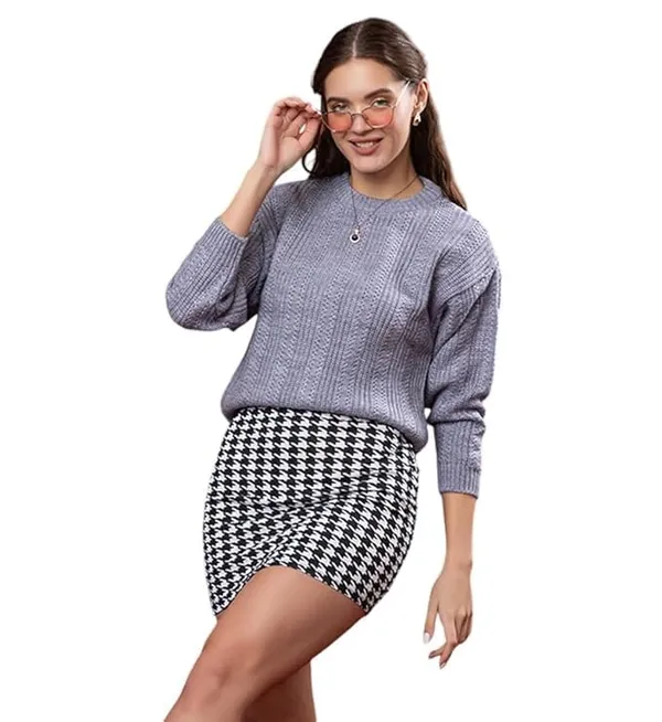 Aqua_Blue_Women's_Pullover_Sweater_100%_Wool_Round_Neck_Full_Sleeve_Stylish_Sweater_Crafted_With_Comfort_Fit_And_Modern_Clothing_For_Winter_Season