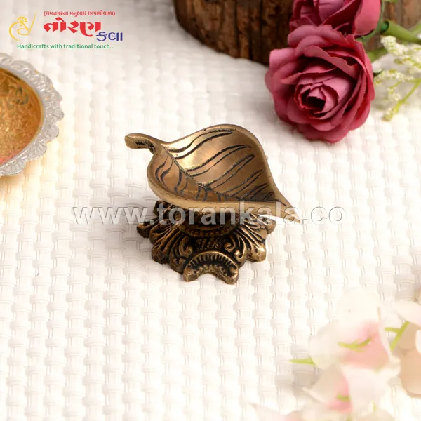 Brass_Diya_For_Decoration